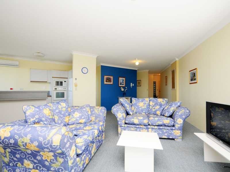 Unit 32/2890 Gold Coast Highway, Surfers Paradise QLD 4217