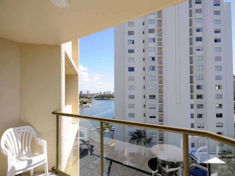 Unit 32/2890 Gold Coast Highway, Surfers Paradise QLD 4217