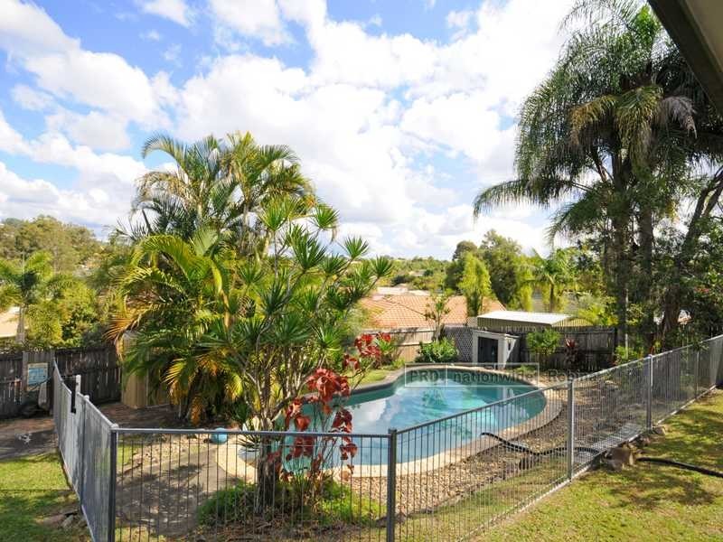9 Aberdeen Court, Highland Park QLD 4211