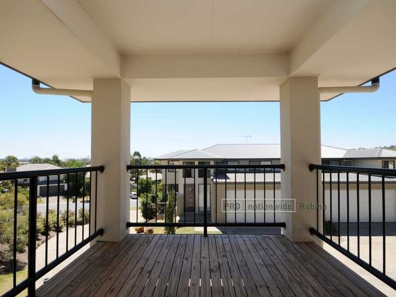 1/5 Faculty Crescent, Mudgeeraba QLD 4213