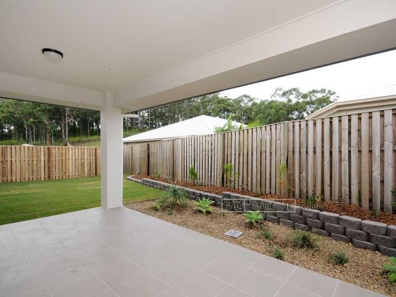 4 Camarillo Circuit, Reedy Creek QLD 4227