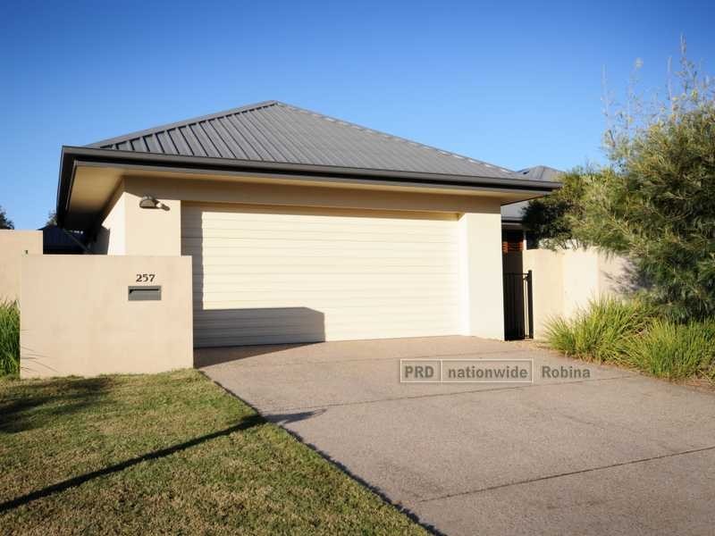 257 Easthill Drive, Robina QLD 4226