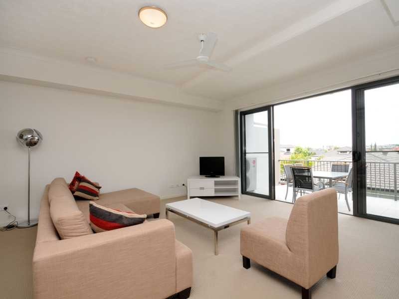 11/1 Acacia Court, Robina QLD 4226