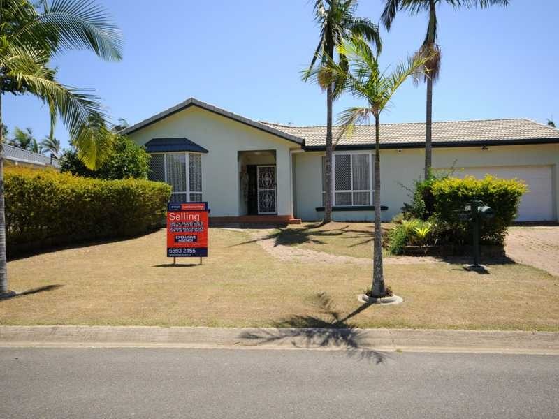 32 Macallan Street, Merrimac QLD 4226