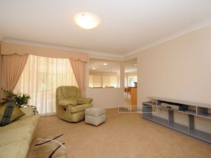 2 Watergum Parade, Molendinar QLD 4214