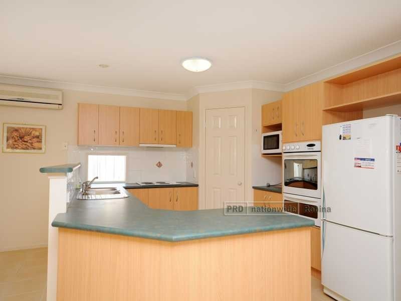 2 Watergum Parade, Molendinar QLD 4214