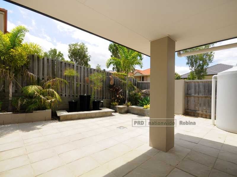 Unit 2/12 Gammon Drive, Varsity Lakes QLD 4227