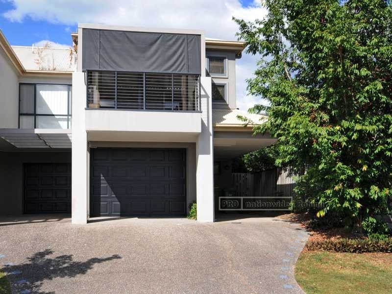 Unit 1/12 Lantau Crescent, Varsity Lakes QLD 4227