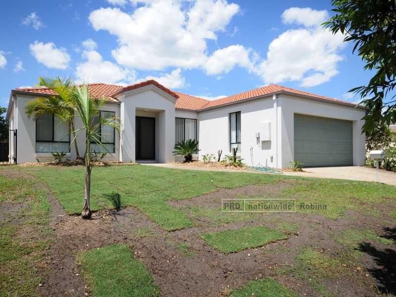 4 Carpentaria Court, Robina QLD 4226