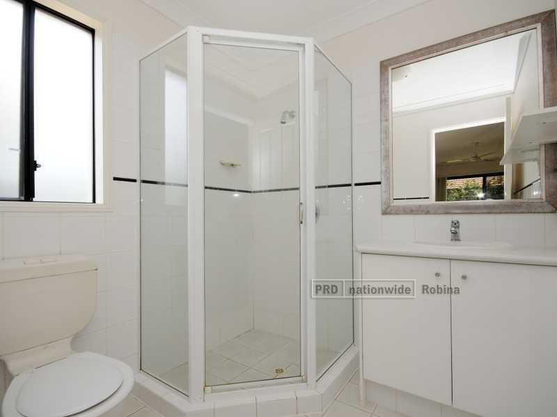 4 Carpentaria Court, Robina QLD 4226