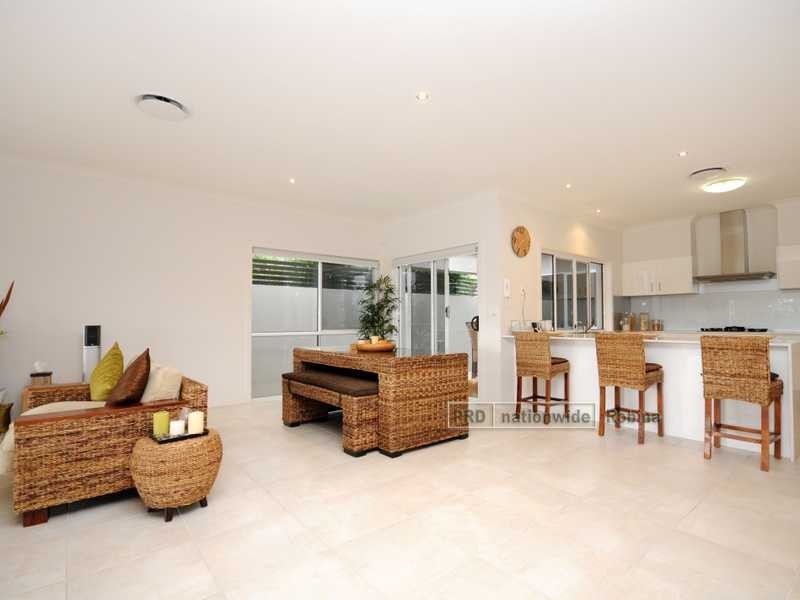 13 Tindari Place, Varsity Lakes QLD 4227