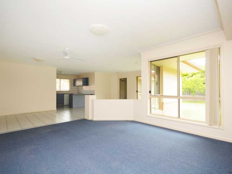 93 Swanton Drive, Mudgeeraba QLD 4213