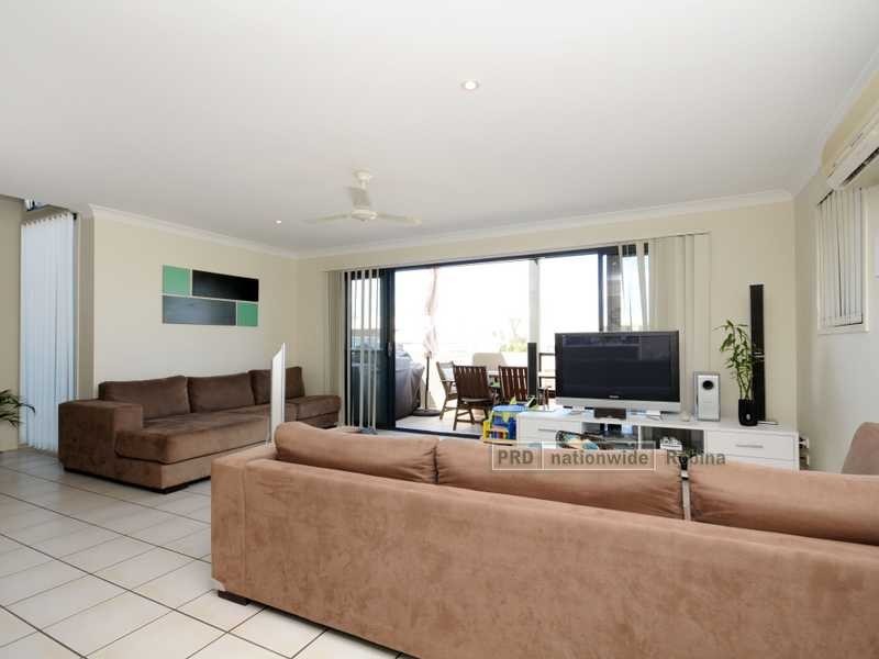 6/2 Palma Crescent, Varsity Lakes QLD 4227