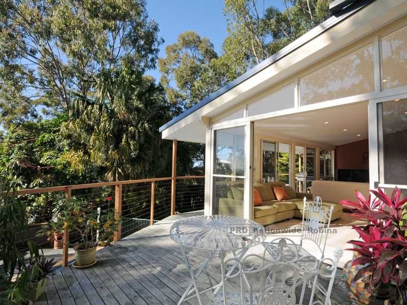 112 Simpsons Road, Currumbin Waters QLD 4223