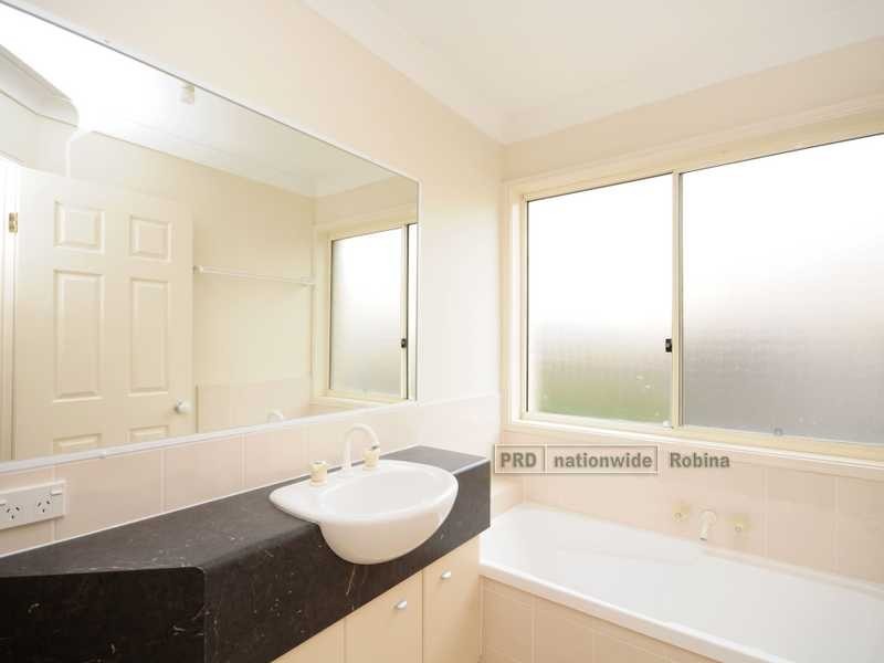 3 Sentry Street, Robina QLD 4226