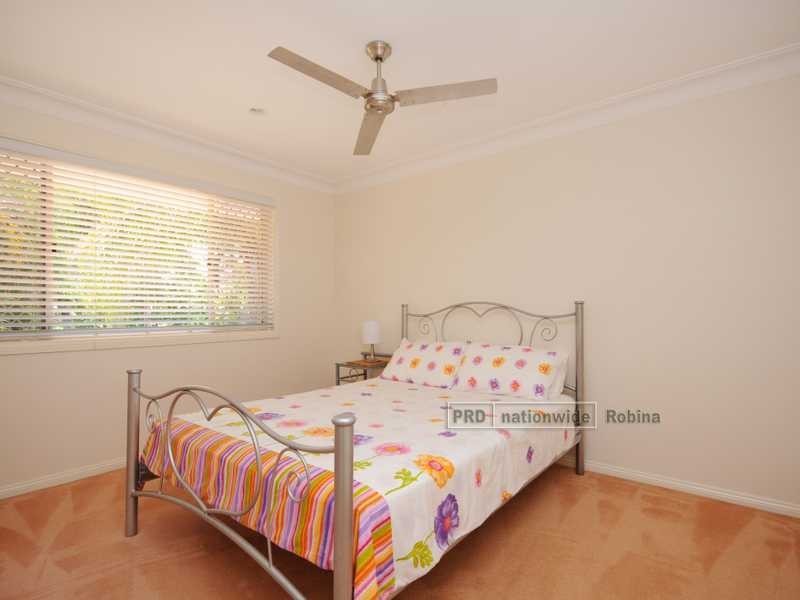 24 Homebush Drive, Robina QLD 4226