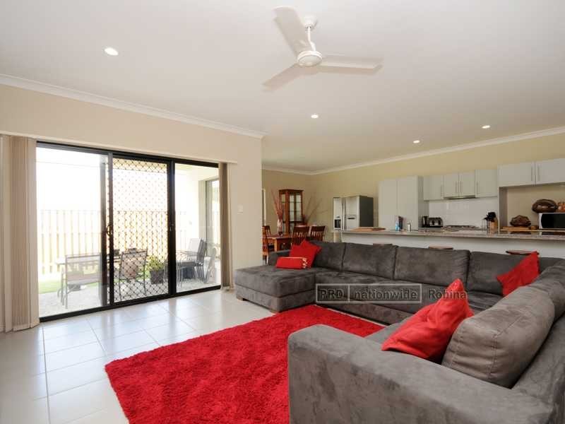 5 Greendragon Crescent, Upper Coomera QLD 4209