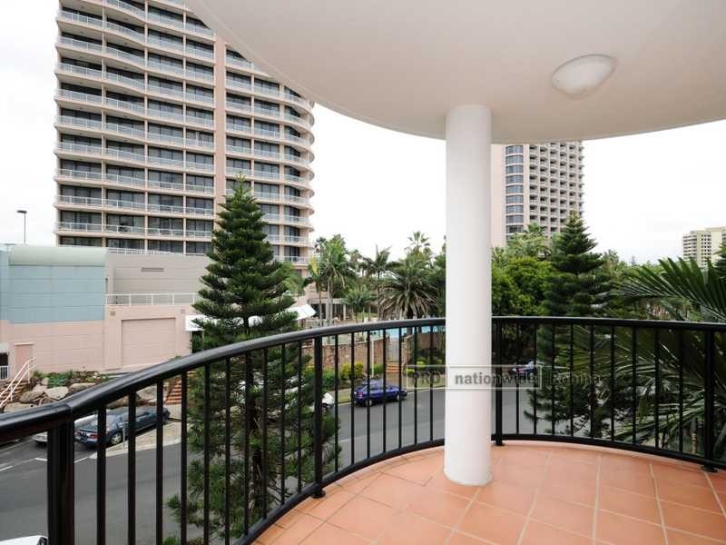 Level 3/9 Beach Parade, Surfers Paradise QLD 4217