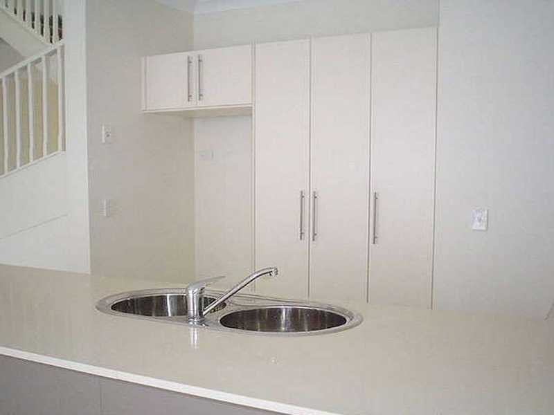 Unit 3/26 Castello Circuit, Varsity Lakes QLD 4227