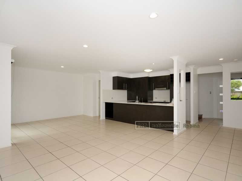 Unit 7/76 Bayswater Avenue, Varsity Lakes QLD 4227