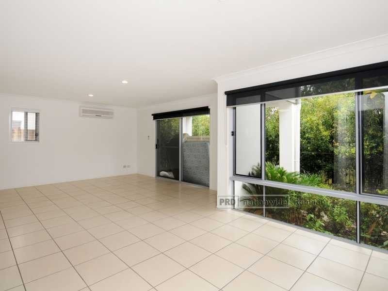 Unit 7/76 Bayswater Avenue, Varsity Lakes QLD 4227