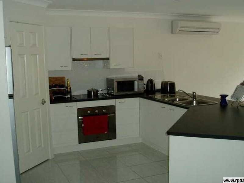 9 Scots Place, Robina QLD 4226