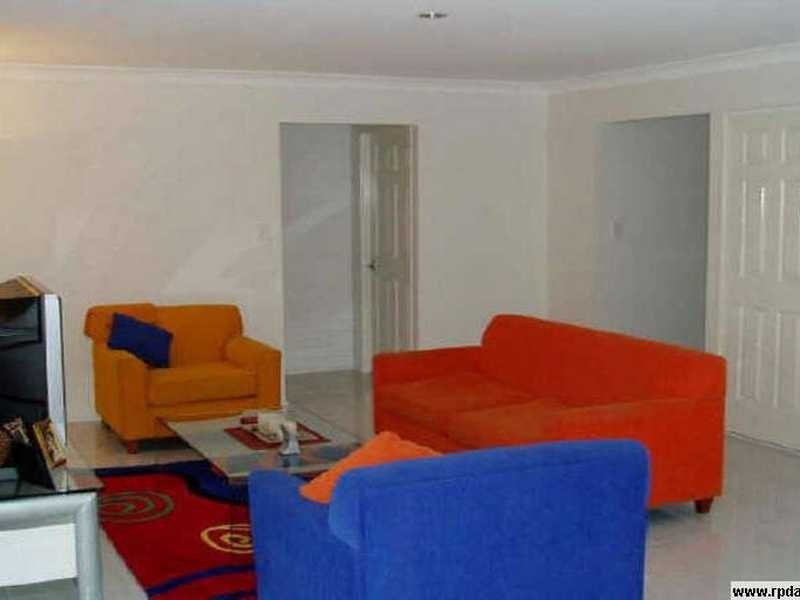 9 Scots Place, Robina QLD 4226