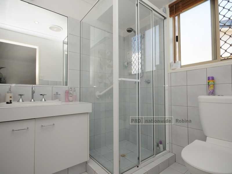 27 Coronet Crescent, Burleigh Waters QLD 4220