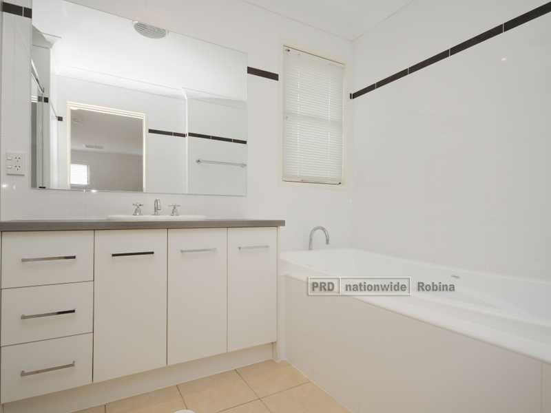 11 Hewson Court, Mudgeeraba QLD 4213