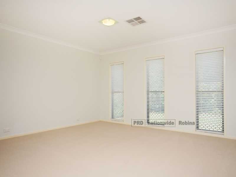 11 Hewson Court, Mudgeeraba QLD 4213