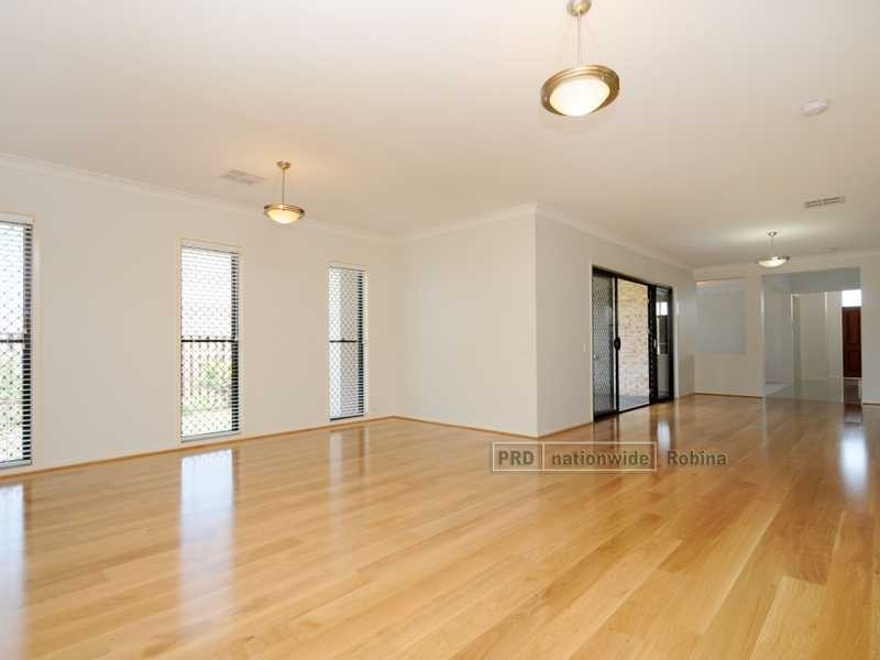 11 Hewson Court, Mudgeeraba QLD 4213