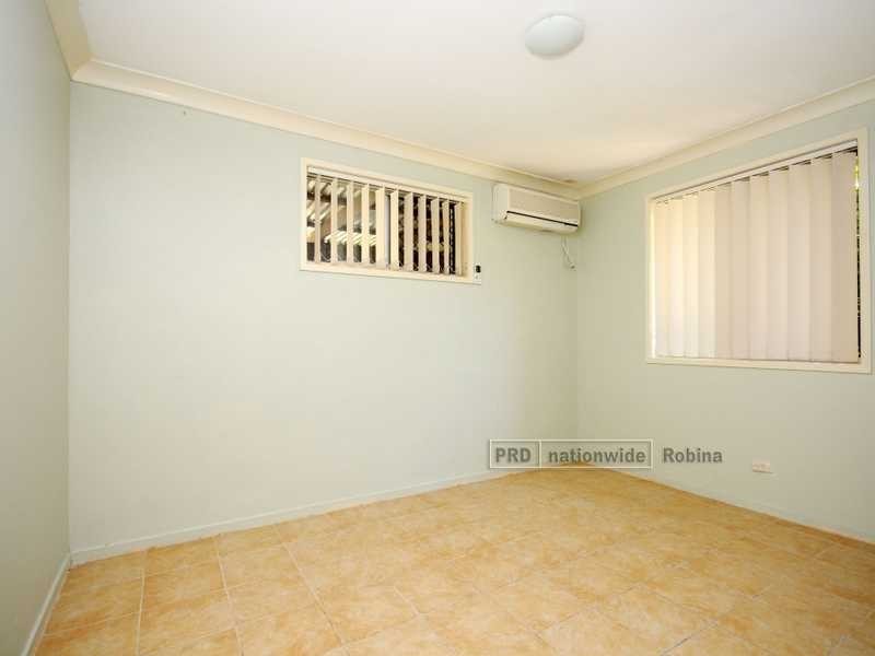 9 Willow Street, Varsity Lakes QLD 4227