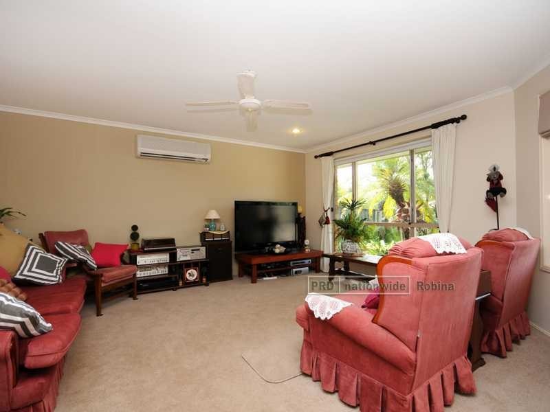 3 Stepney Close, Robina QLD 4226