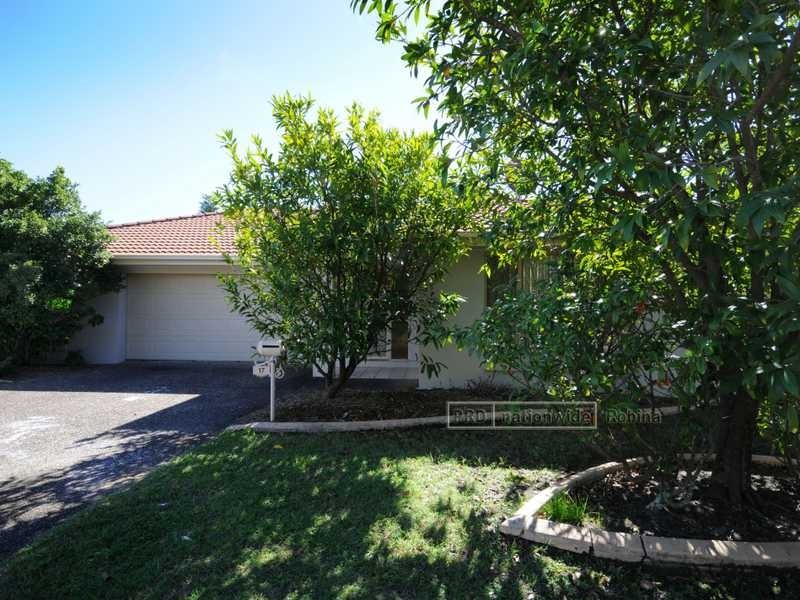 17 Daryl Drive, Varsity Lakes QLD 4227
