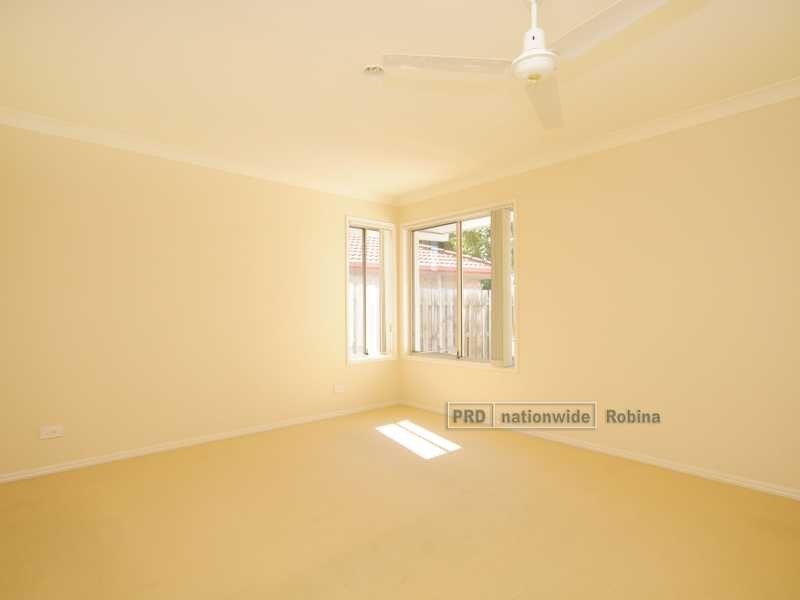 17 Daryl Drive, Varsity Lakes QLD 4227