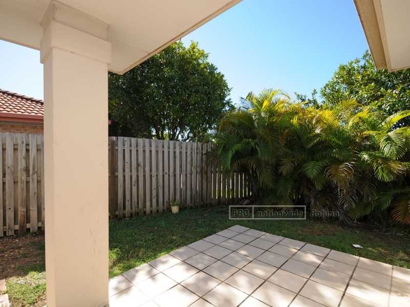 17 Daryl Drive, Varsity Lakes QLD 4227