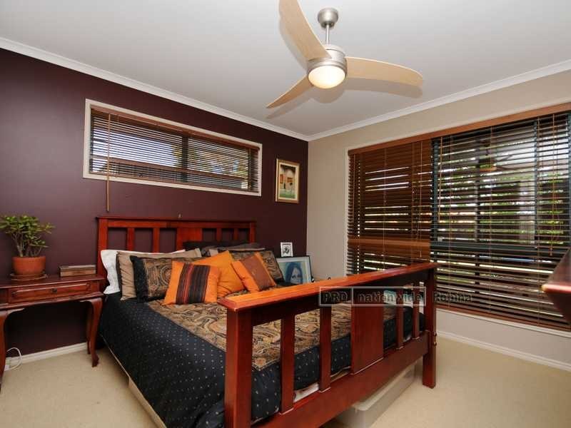 20 Dunedin Close, Merrimac QLD 4226