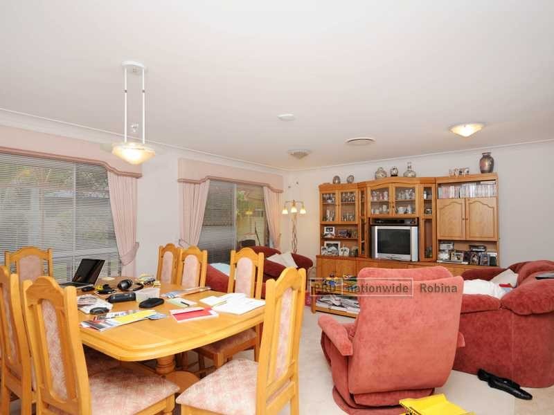 26 Clipper Boulevarde, Clear Island Waters QLD 4226