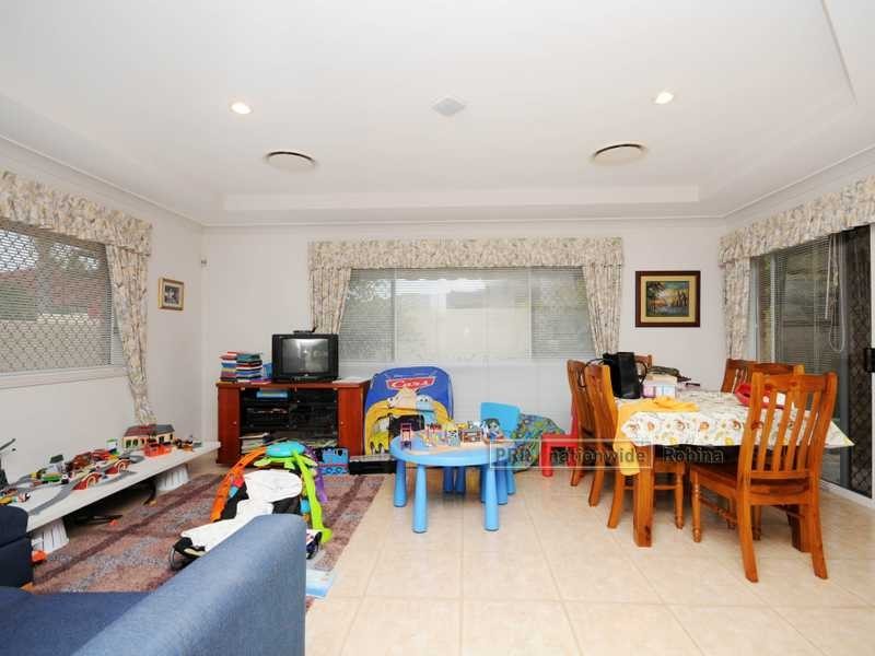 26 Clipper Boulevarde, Clear Island Waters QLD 4226