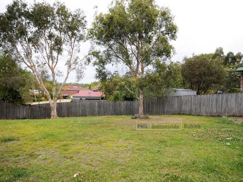 15 Stockman Crescent, Mudgeeraba QLD 4213