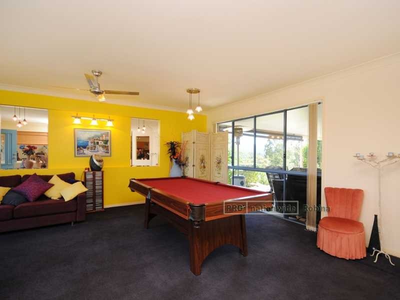 9 Riverina Court, Mudgeeraba QLD 4213