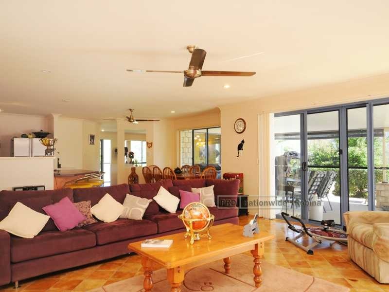 9 Riverina Court, Mudgeeraba QLD 4213