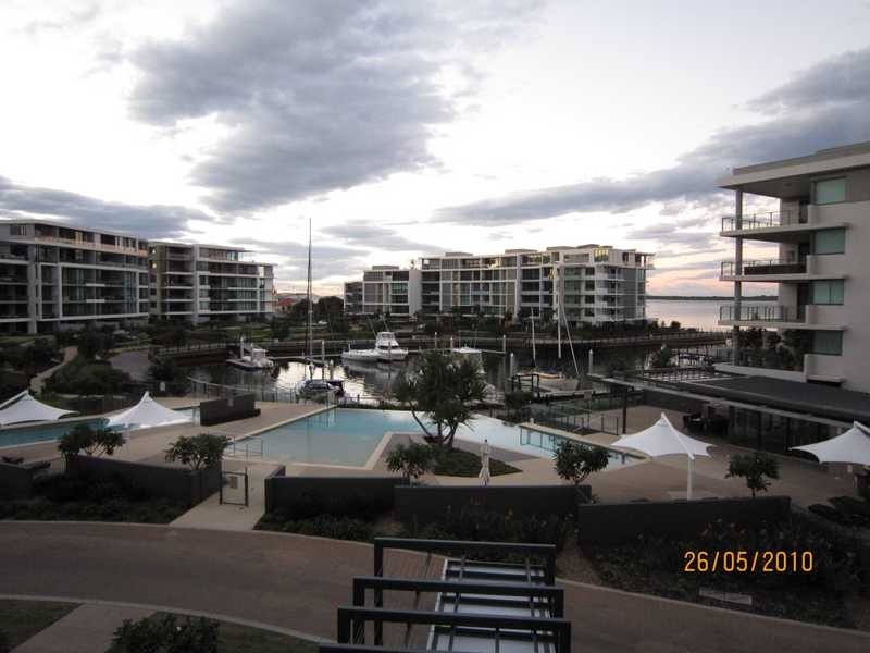 Unit 3035/323 Bayview Street, Hollywell QLD 4216