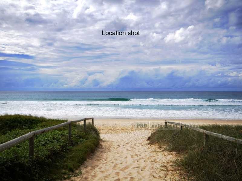 Unit 2/21 Markeri Street, Mermaid Beach QLD 4218