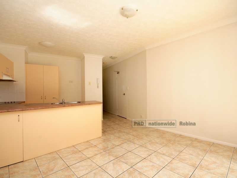 Unit 2/21 Markeri Street, Mermaid Beach QLD 4218