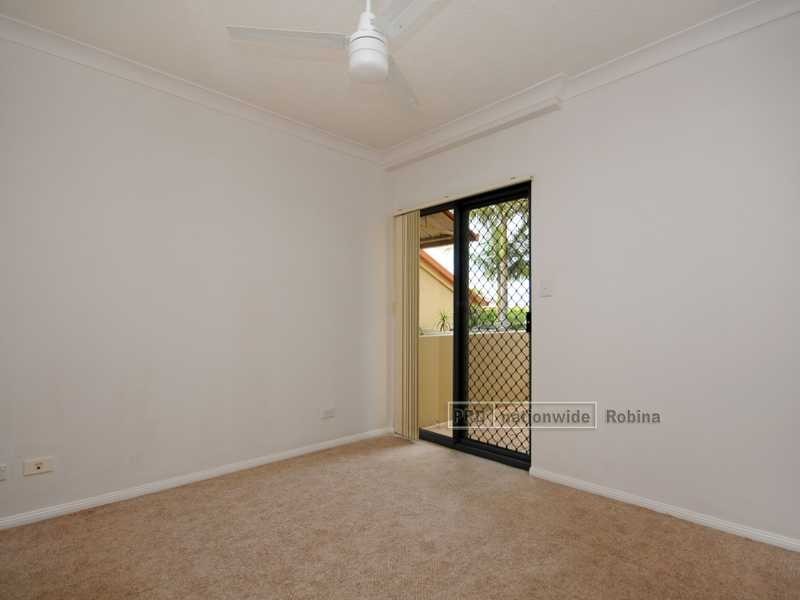 Unit 2/21 Markeri Street, Mermaid Beach QLD 4218