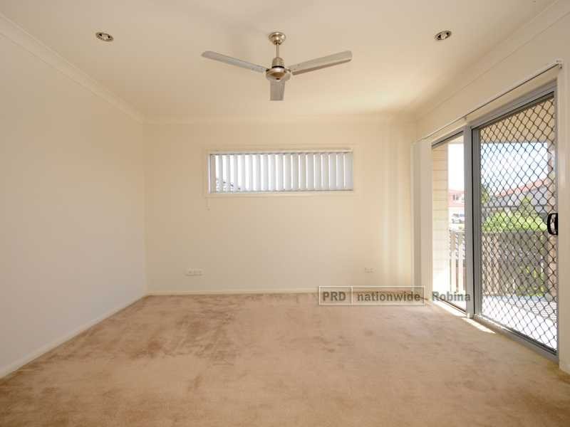 Unit 4/7 Castello Circuit, Varsity Lakes QLD 4227