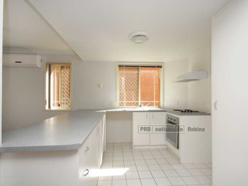 Unit 4/98 Old Coach Rd, Mudgeeraba QLD 4213