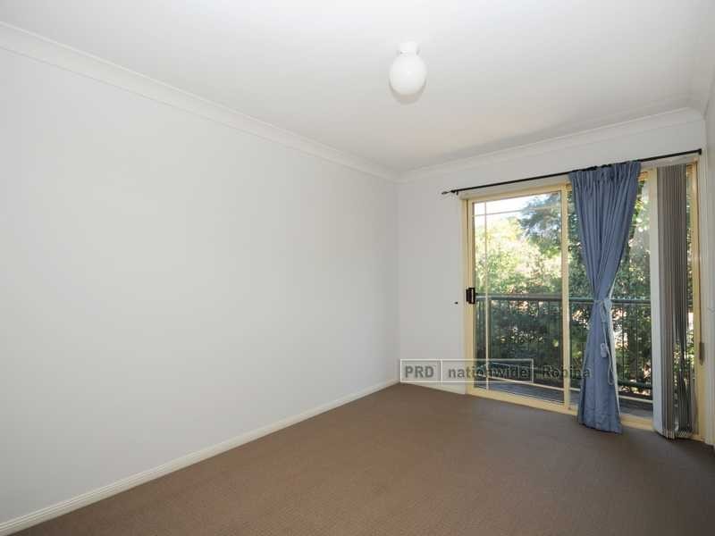 Unit 4/98 Old Coach Rd, Mudgeeraba QLD 4213