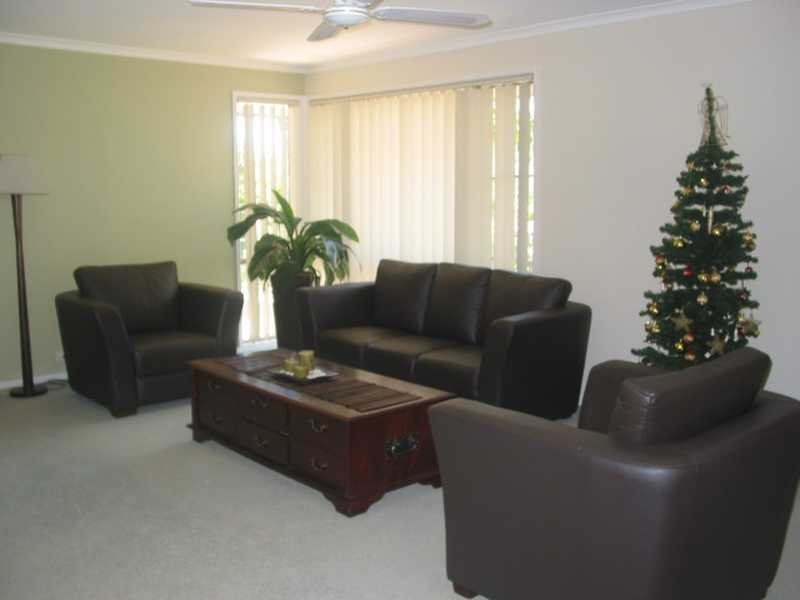 22 Huntingdale Crescent, Robina QLD 4226